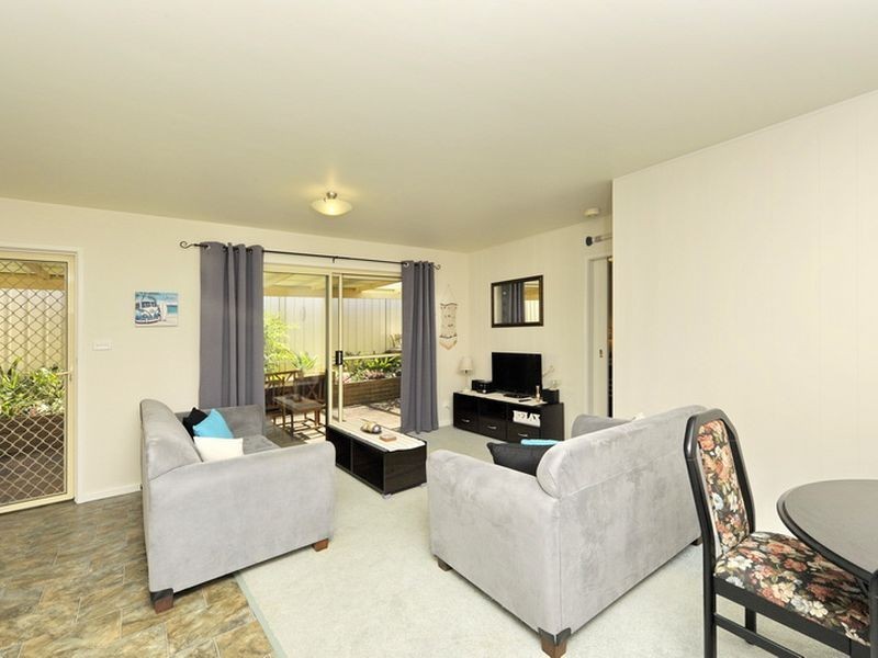 3 Raymond Ave, Salamander Bay NSW 2317