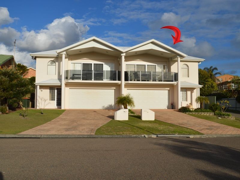 17A Amaroo Cres, Fingal Bay NSW 2315