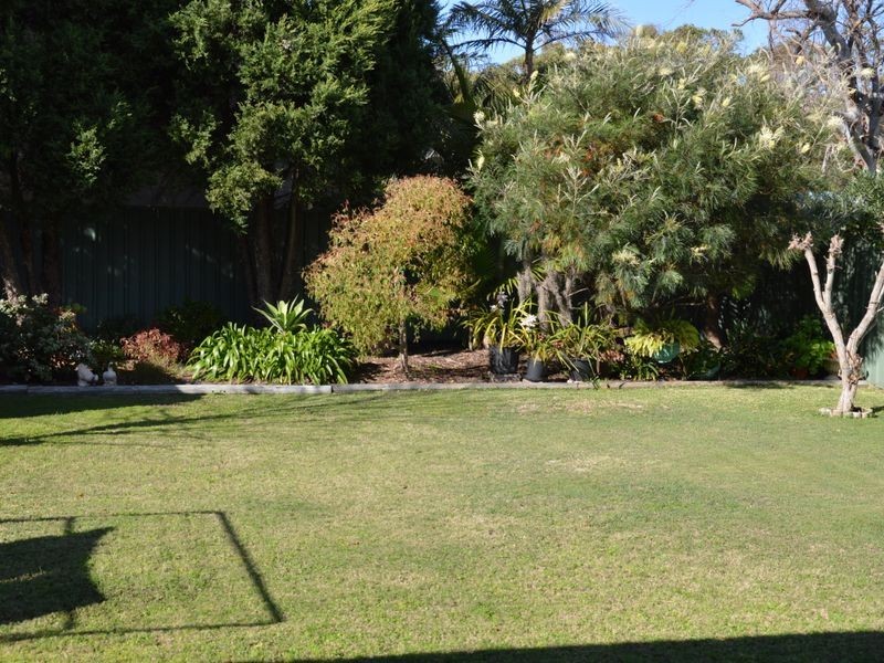 17A Amaroo Cres, Fingal Bay NSW 2315