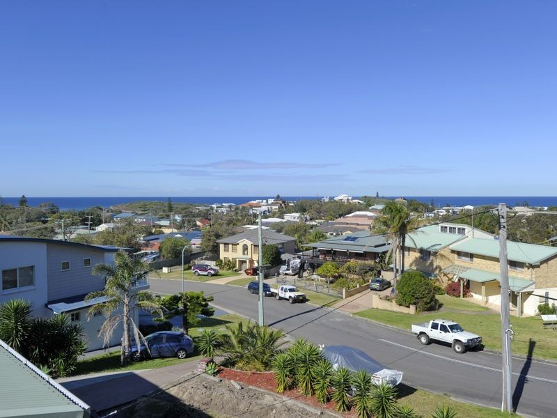10 Kingsley Drive, Boat Harbour NSW 2316