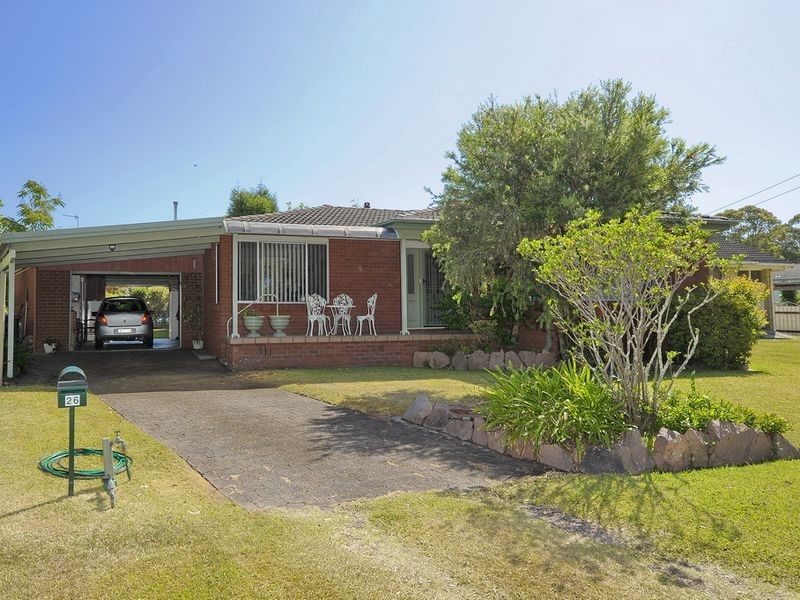 26 Kent Gardens, Soldiers Point NSW 2317