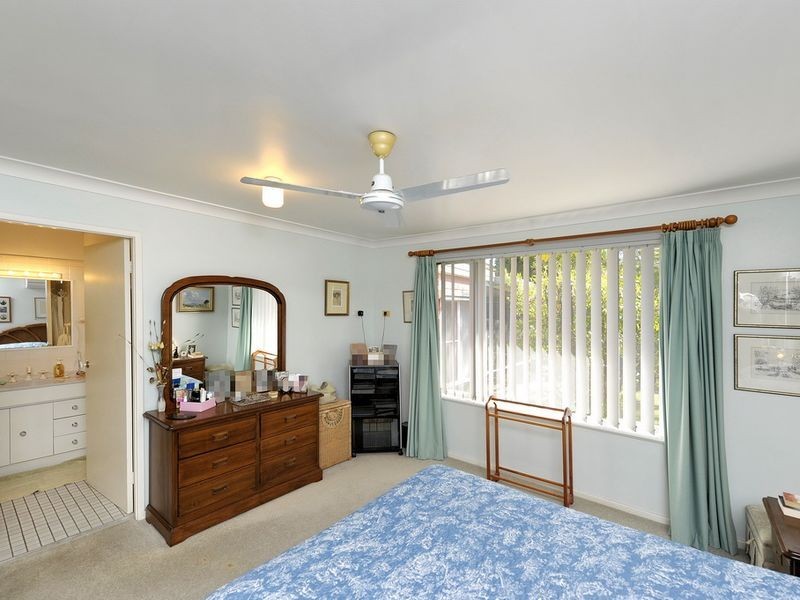 26 Kent Gardens, Soldiers Point NSW 2317
