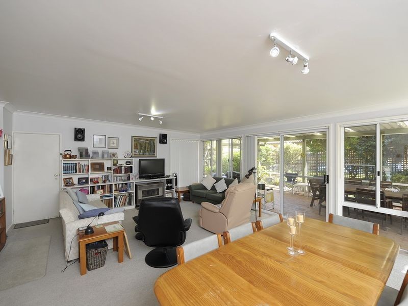 26 Kent Gardens, Soldiers Point NSW 2317