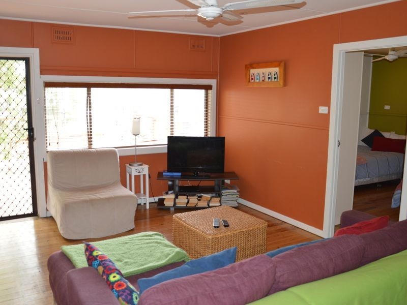 21 Boulder Bay Road, Fingal Bay NSW 2315