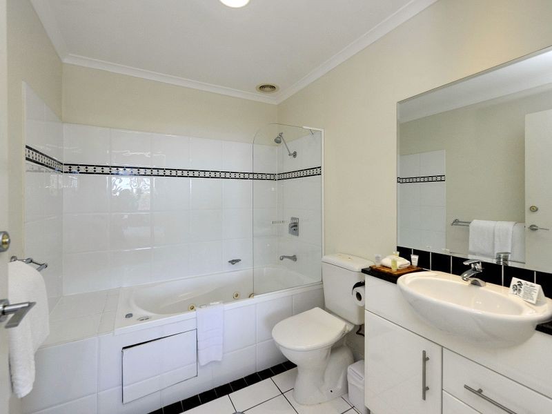 Apartment 503/47 Shoal Bay Road, Shoal Bay NSW 2315