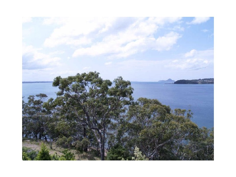 62 Randall Drive, Salamander Bay NSW 2317