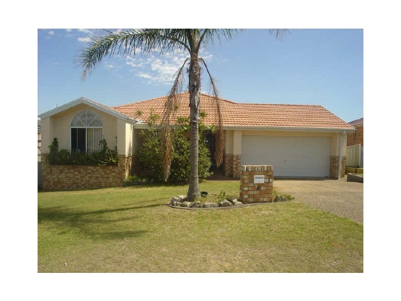 7 Beachcomber Close, Anna Bay NSW 2316