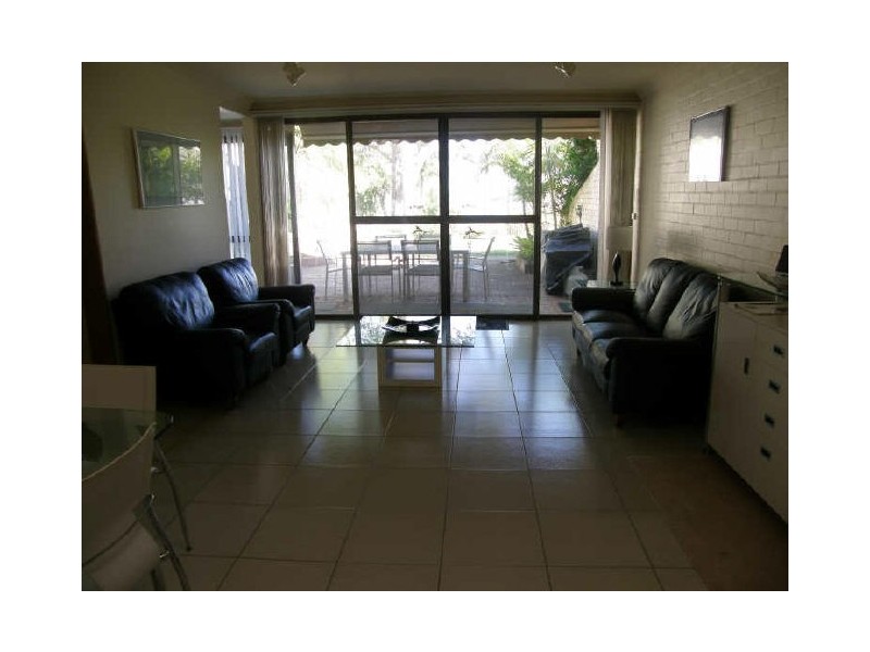 16/4 The  Moorings Cromarty Road, Soldiers Point NSW 2317