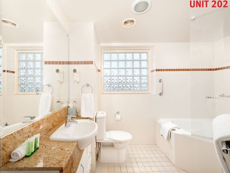 Unit 203/43 Shoal Bay Road, Shoal Bay NSW 2315