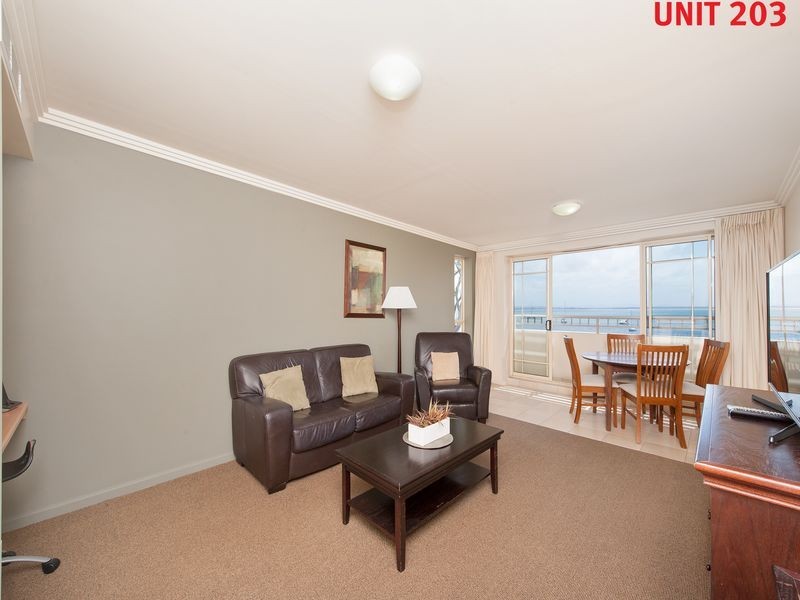 Unit 203/43 Shoal Bay Road, Shoal Bay NSW 2315