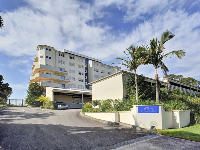 301/2 Messines Street, Shoal Bay NSW 2315