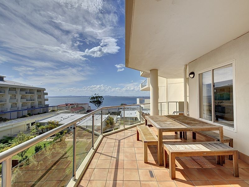 301/2 Messines Street, Shoal Bay NSW 2315