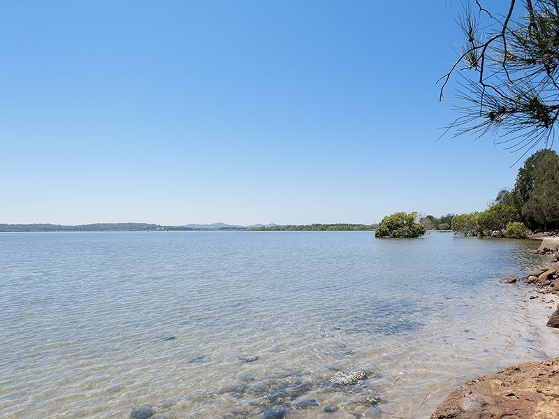 85 Cook Parade, Lemon Tree Passage NSW 2319