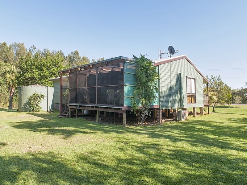 400 Marsh Road, Bobs Farm NSW 2316
