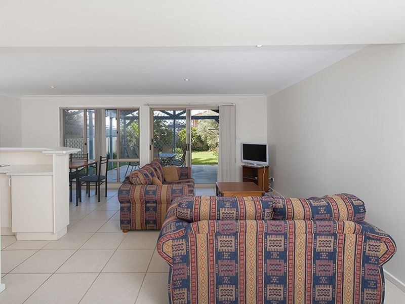 1 -40 Ocean Avenue, Anna Bay NSW 2316
