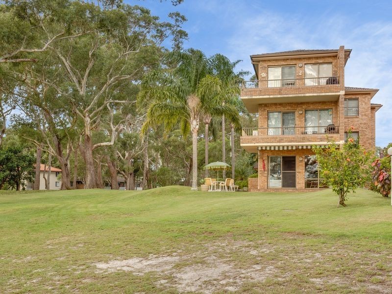 1/46 Magnus Street, Nelson Bay NSW 2315