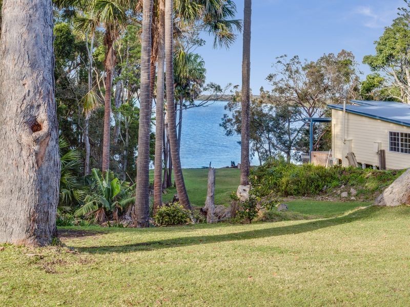 13 Kent Gardens, Soldiers Point NSW 2317