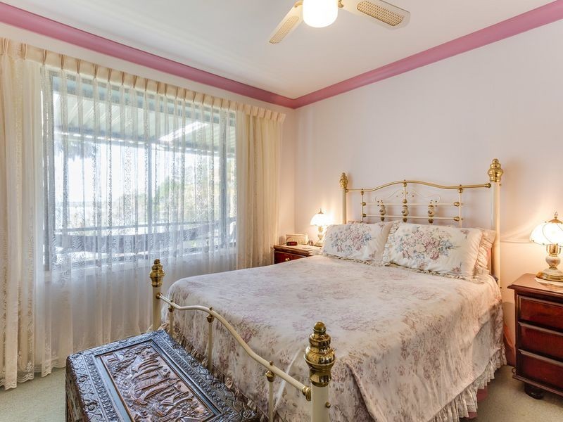 13 Kent Gardens, Soldiers Point NSW 2317