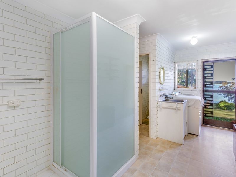 13 Kent Gardens, Soldiers Point NSW 2317