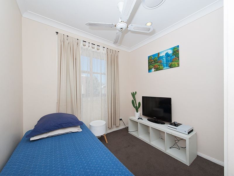 10 Holms Place, Anna Bay NSW 2316