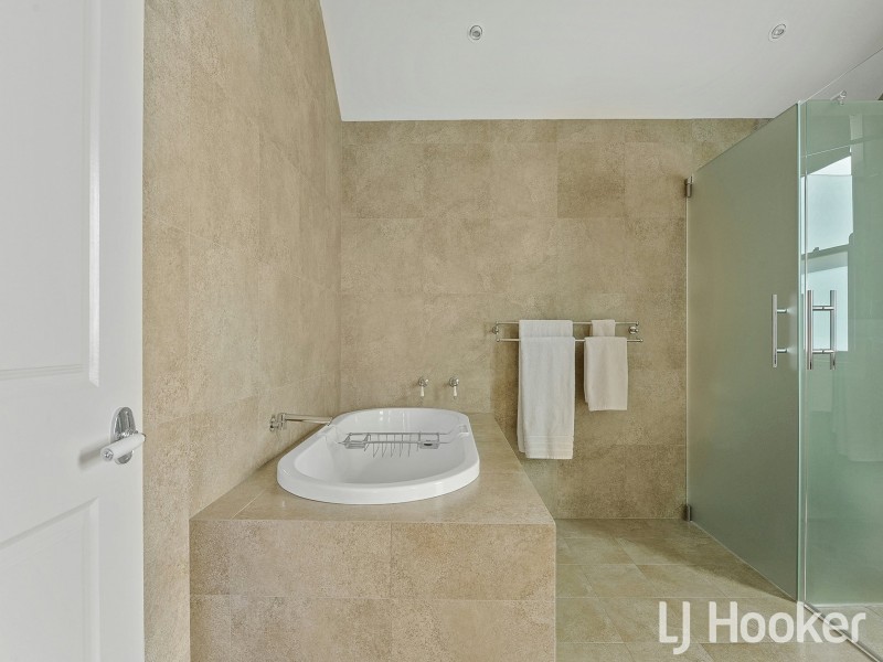 2 Gloucester Street, Nelson Bay NSW 2315