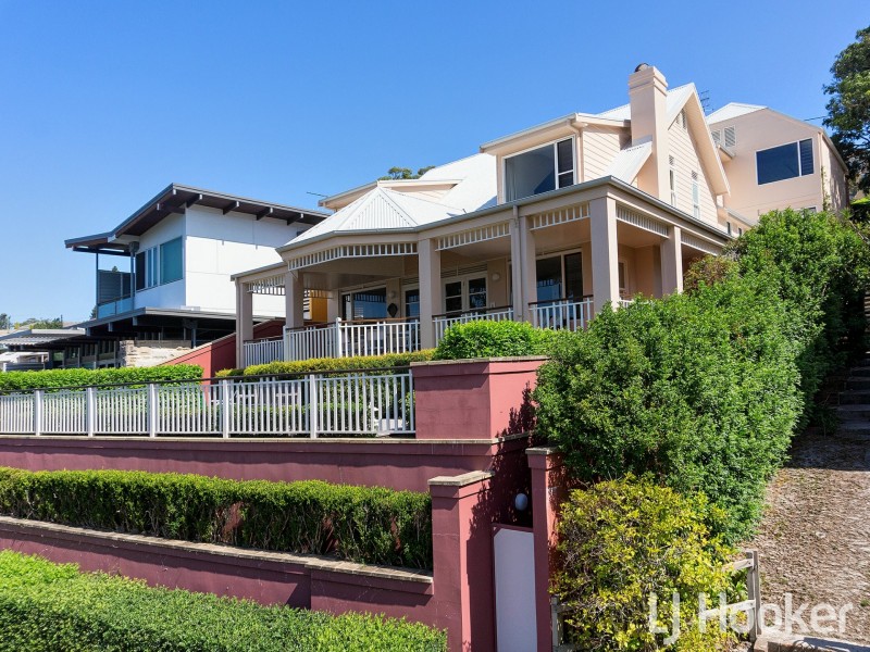 2 Gloucester Street, Nelson Bay NSW 2315