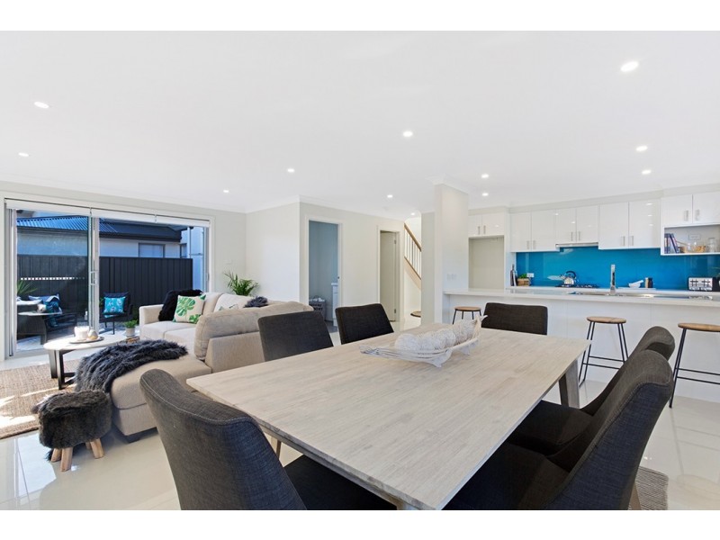 2/88 Tomaree Road, Shoal Bay NSW 2315