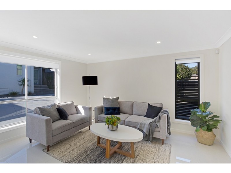 2/88 Tomaree Road, Shoal Bay NSW 2315