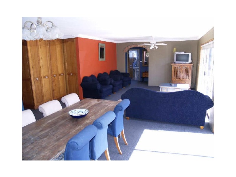 2/11 Ondine Close, Nelson Bay NSW 2315