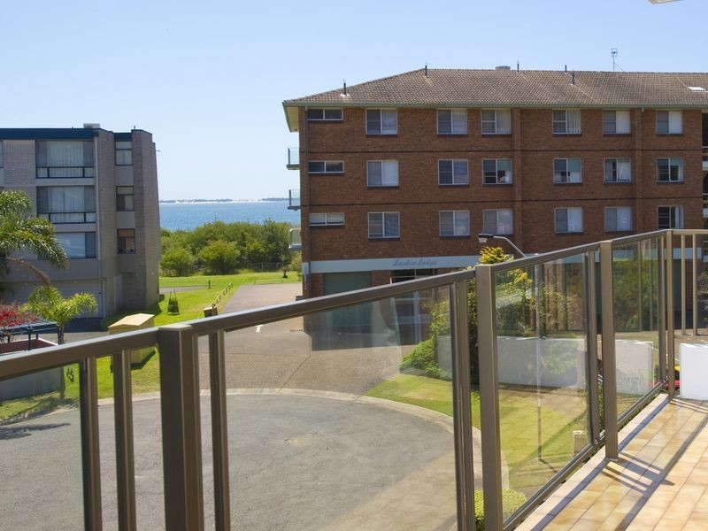 6/ Apollo Court Weatherly Close, Nelson Bay NSW 2315