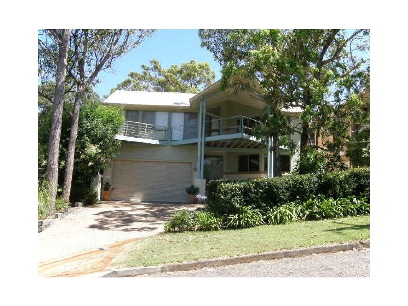 13 Fern Avenue, Soldiers Point NSW 2317