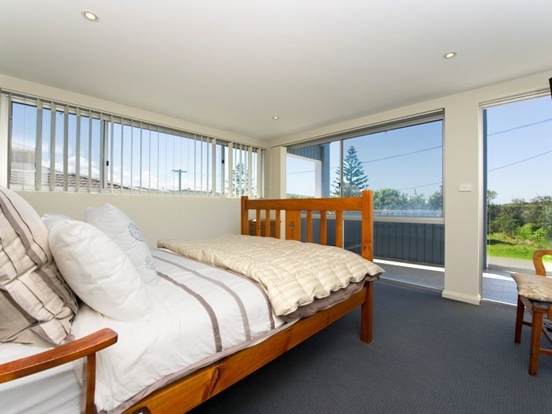 10 Noamunga Street, Boat Harbour NSW 2316