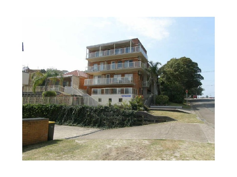 3/13 “Blue Vista” Victoria Parade, Nelson Bay NSW 2315