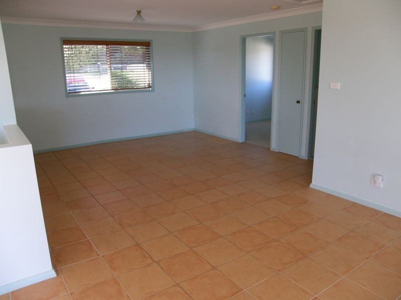 18 Bourne Blv, Nelson Bay NSW 2315