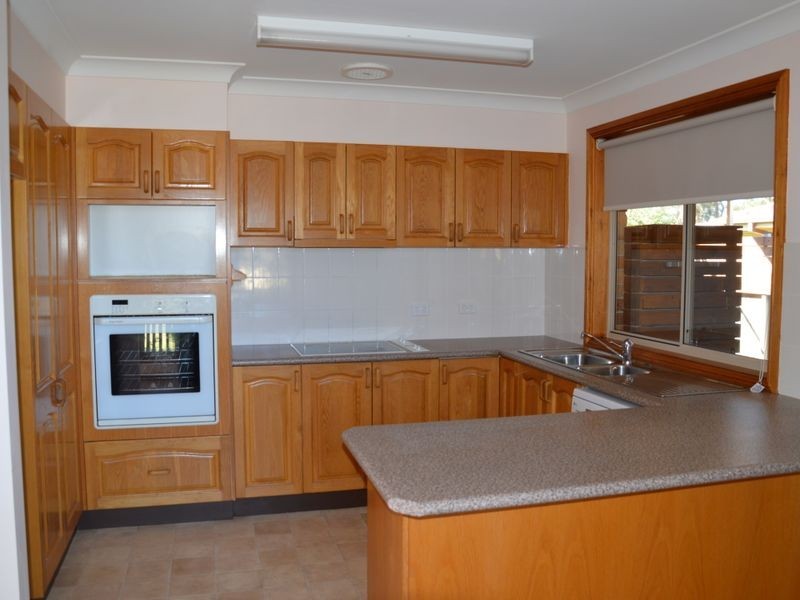 2/166 Port Stephens Drive, Salamander Bay NSW 2317