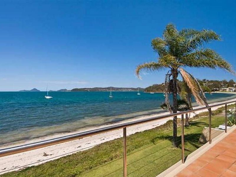 39 Trafalgar Street, Nelson Bay NSW 2315