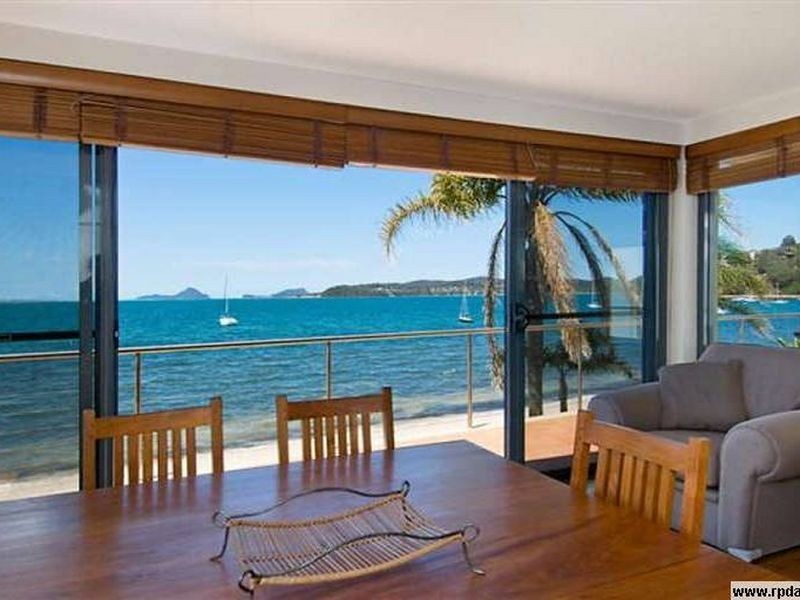 39 Trafalgar Street, Nelson Bay NSW 2315