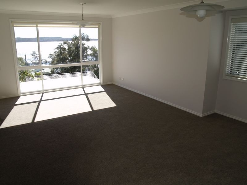 1/11 Grandview Parade, Soldiers Point NSW 2317