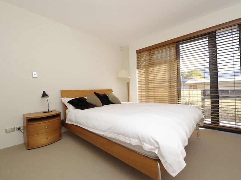 2/197 Soldiers Point Road, Salamander Bay NSW 2317