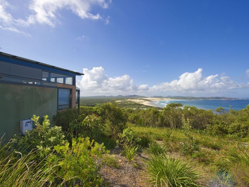 2/26 One Mile Beach, Boat Harbour NSW 2316