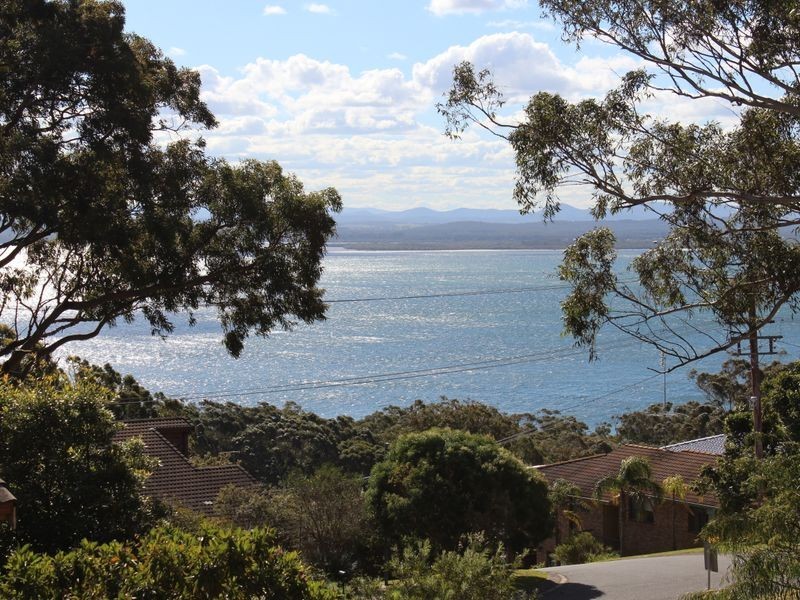 2/35A Wallawa Road, Nelson Bay NSW 2315