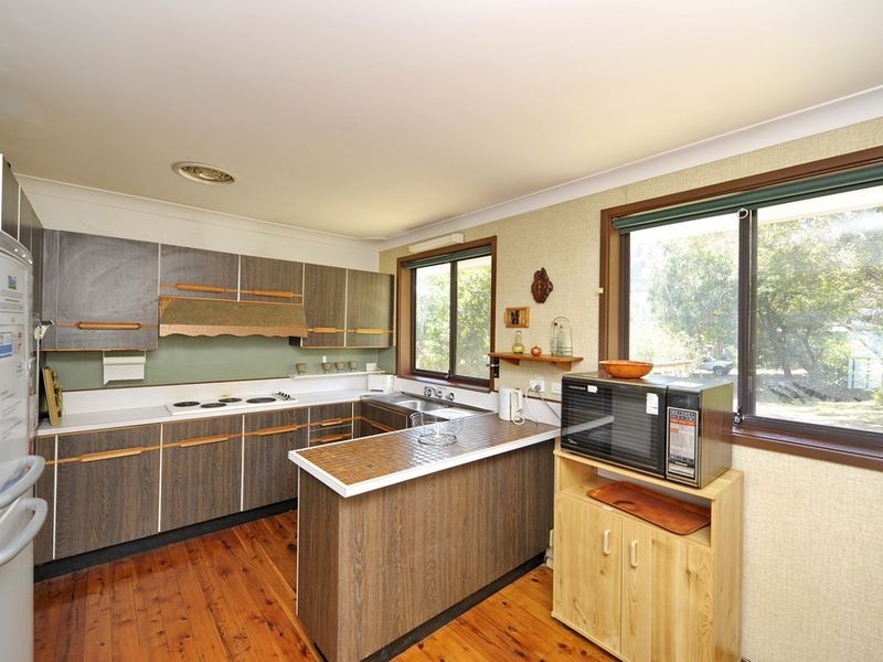 50 Albert Street, Taylors Beach NSW 2316