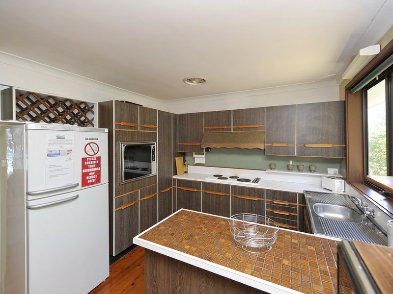 50 Albert Street, Taylors Beach NSW 2316