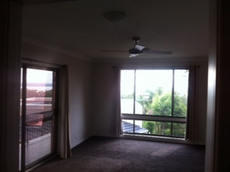 1/8 Bayview Street, Nelson Bay NSW 2315