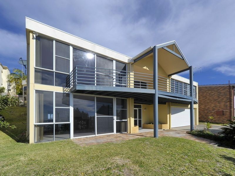 17 Wallawa Road, Nelson Bay NSW 2315