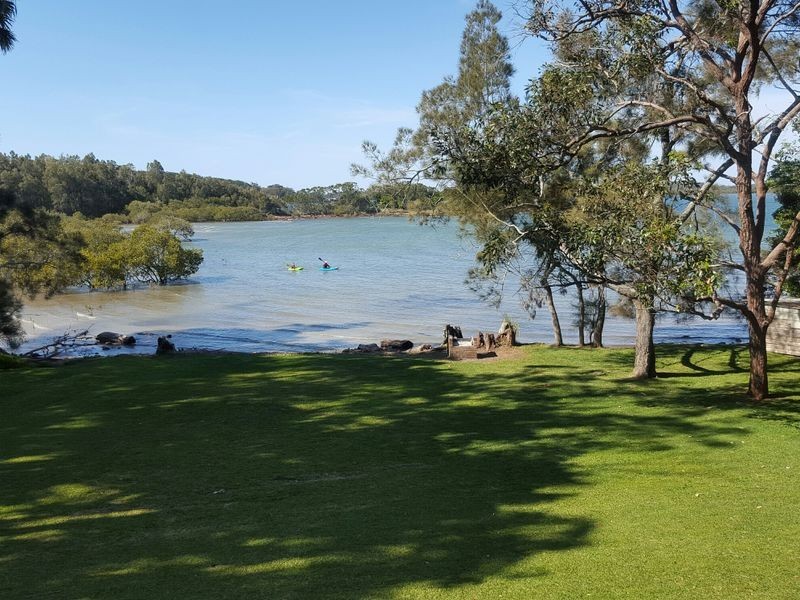 15 Kent Gardens, Soldiers Point NSW 2317