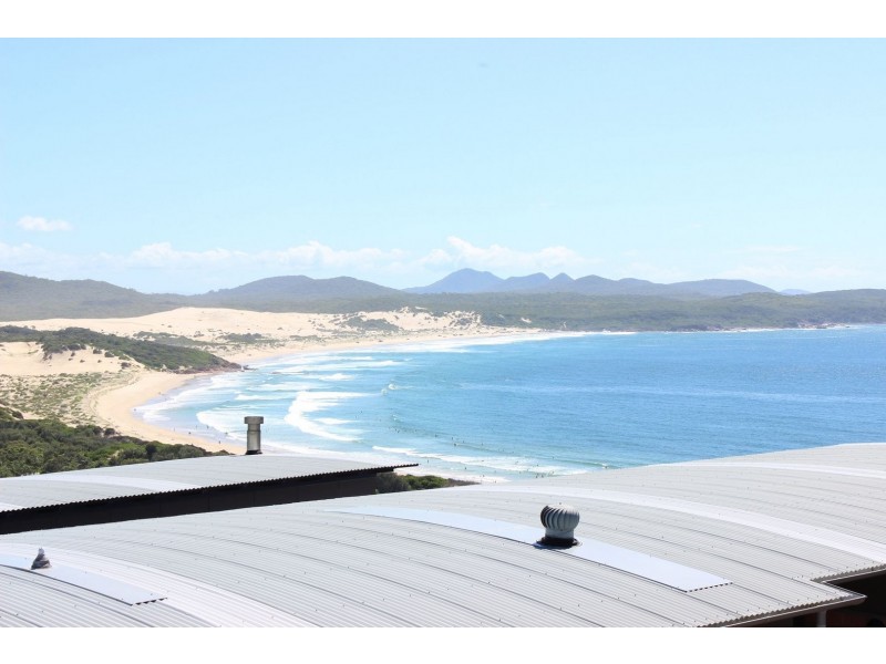 11/18-26 One Mile Close, Boat Harbour NSW 2316