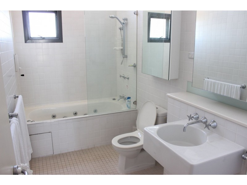 11/18-26 One Mile Close, Boat Harbour NSW 2316