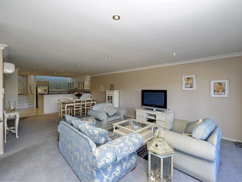 1/109 Wallawa Road, Nelson Bay NSW 2315