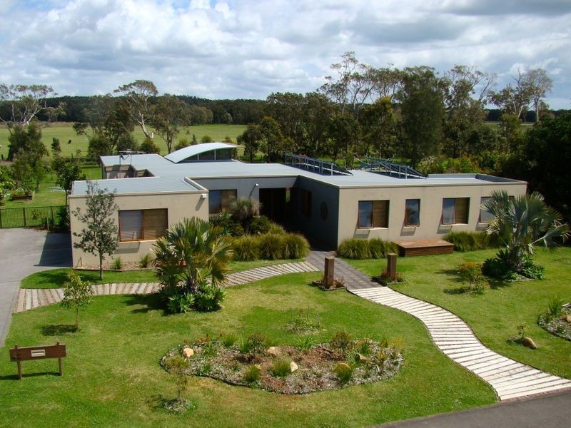 42 Reflections Drive, One Mile NSW 2316